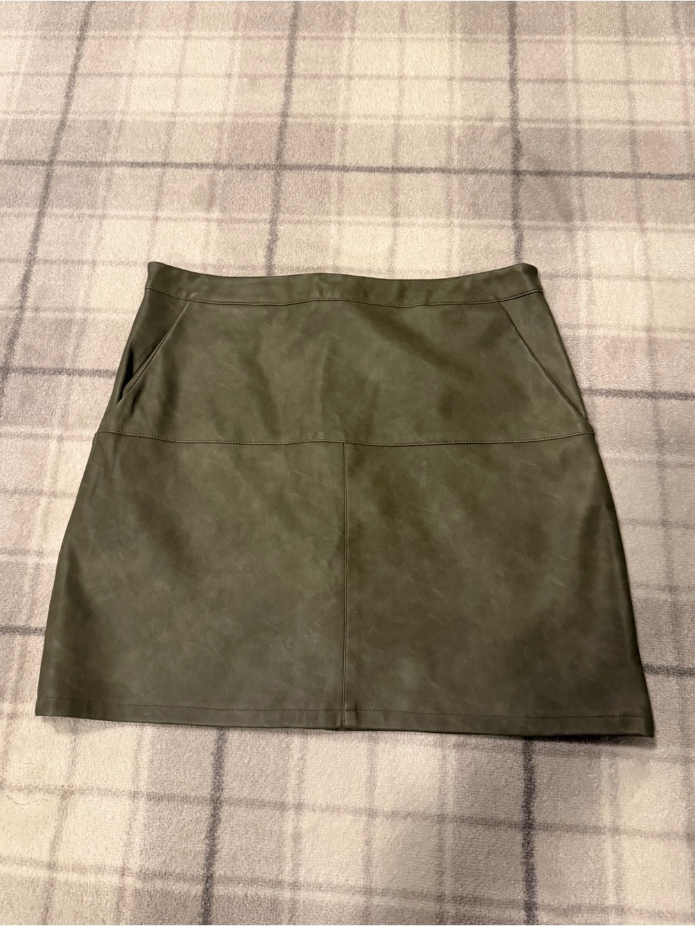 Shinestar Olive Faux Leather Mini Skirt